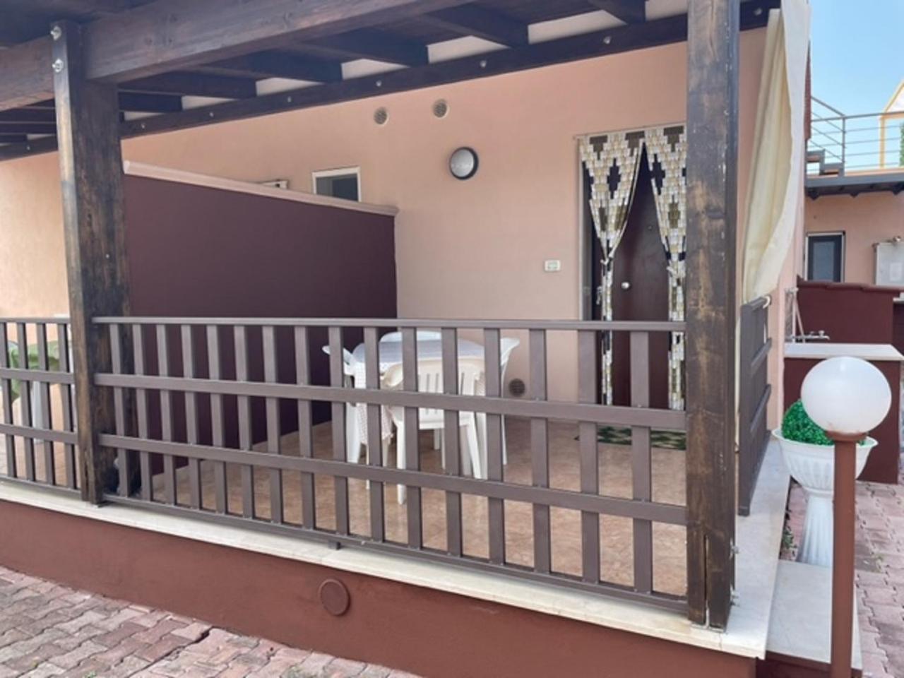 Villa Annamaria Вьесте Экстерьер фото